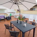 Rentalsevilla Terraza Privada En La Maestranza